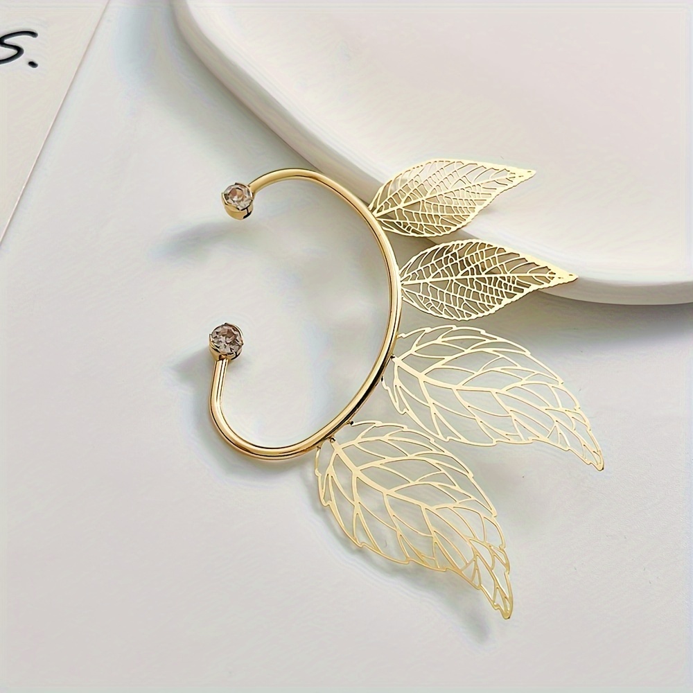 Women's Retro Minimalist Leaf Clip-On Earrings — Non-Pierced